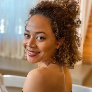 Meet your Posher, Serena